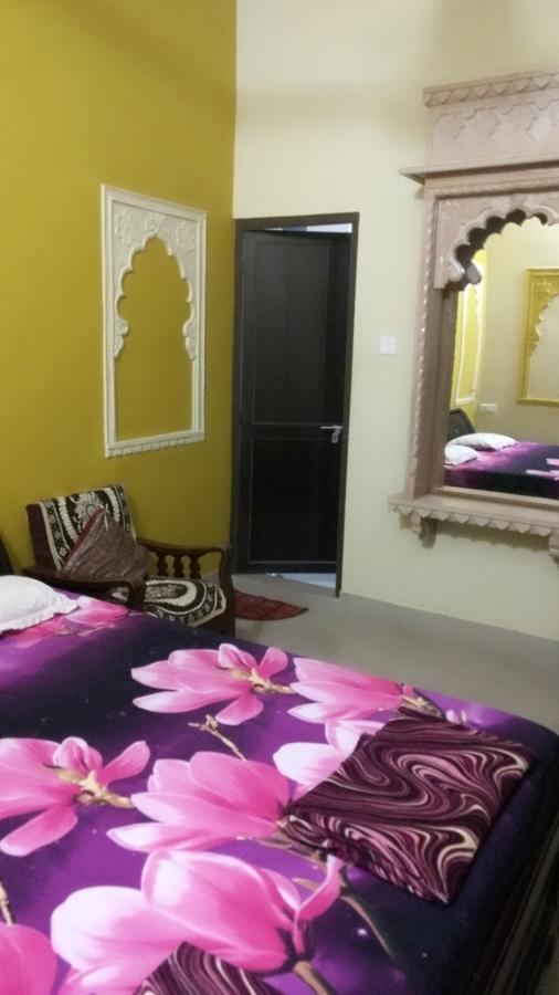 Shivam Tourist Guest House Búndi Kültér fotó