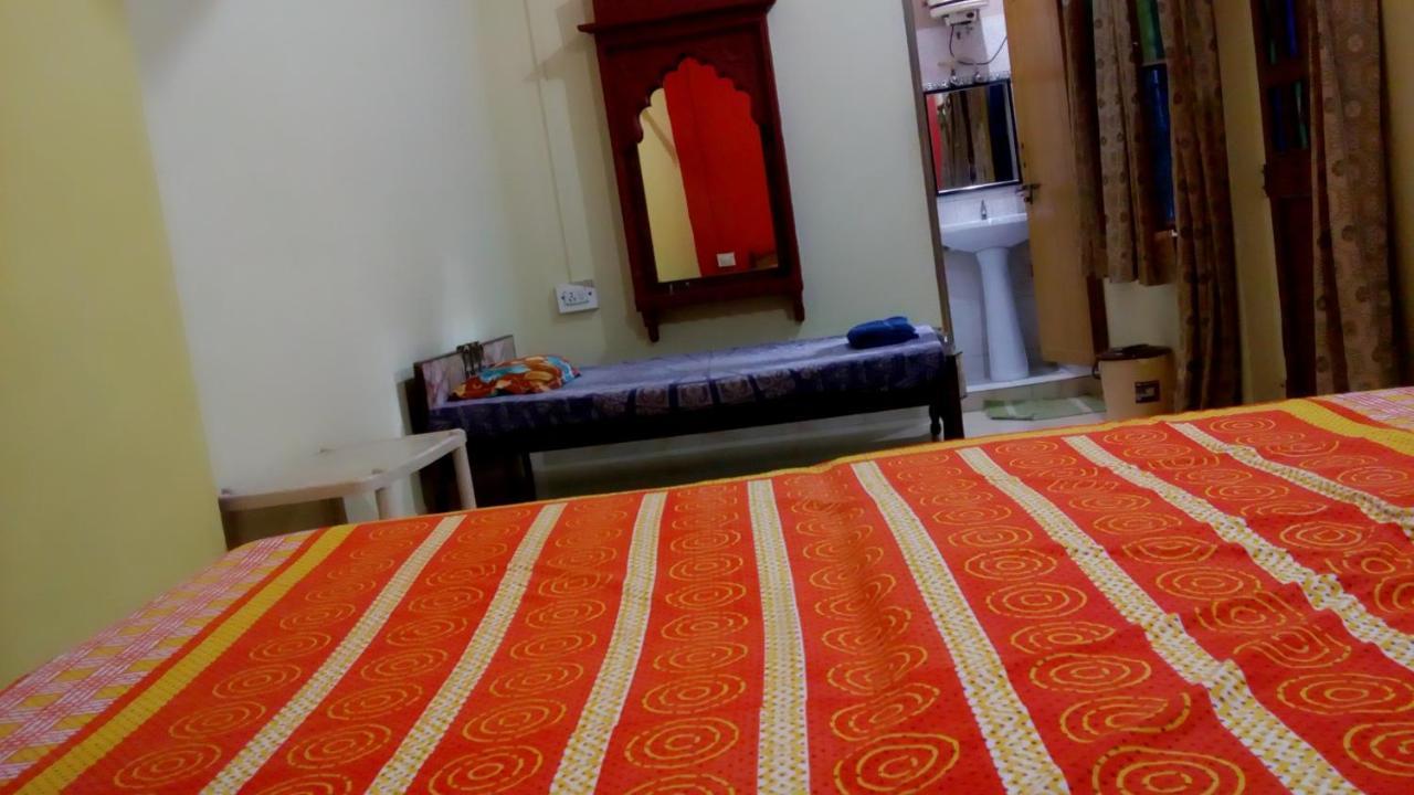 Shivam Tourist Guest House Búndi Kültér fotó