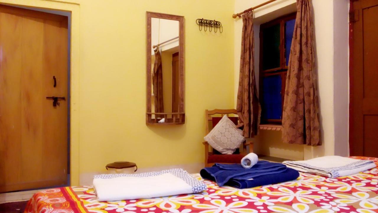 Shivam Tourist Guest House Búndi Kültér fotó